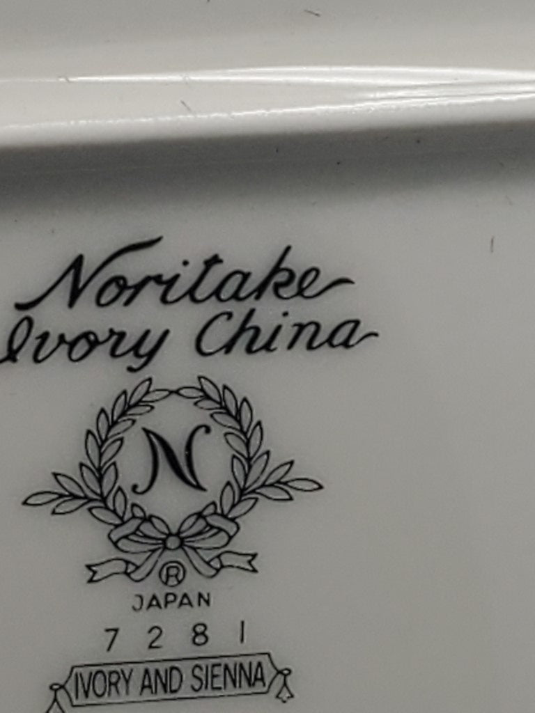 Noritake Ivory & Sienna 14" Oval Serving Platter LK