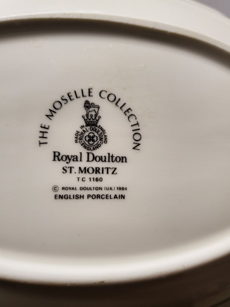 Royal Doulton St. Moritz 9" Oval Vegetable Bowl LK