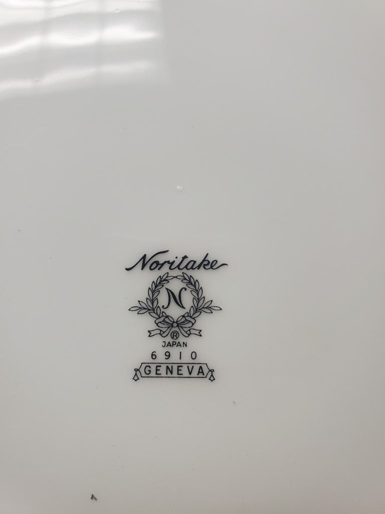 Set of 4 Noritake Geneva Salad Plates