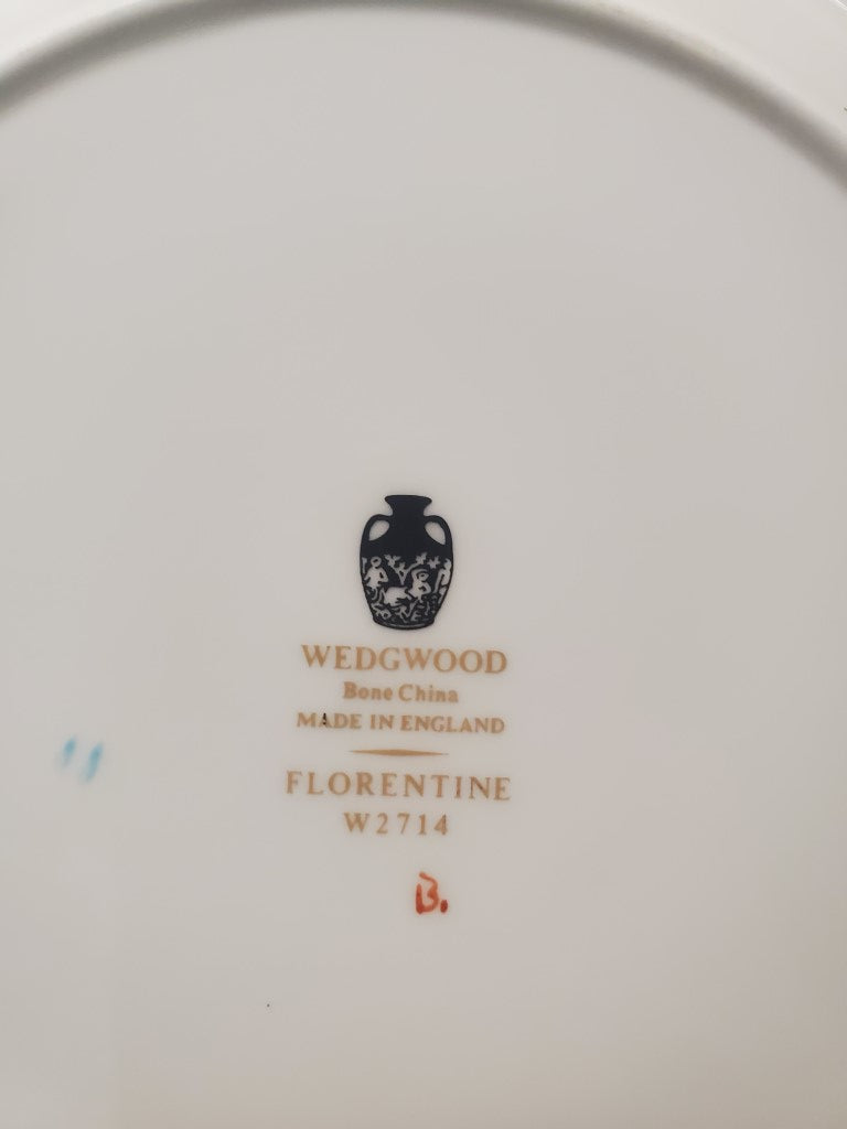 Set of 4 Wedgwood Florentine Turquoise (W2714) Dinner Plates