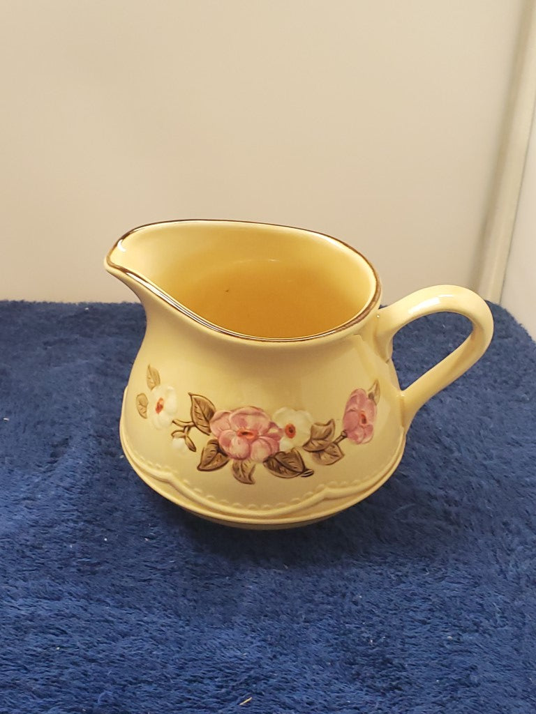 Franciscan Rosette Sugar Bowl with Lid and Creamer