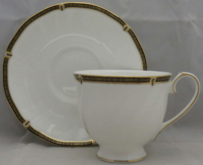 Set of 4 Wedgwood Windsor Black Footed Cup & Saucer Sets
