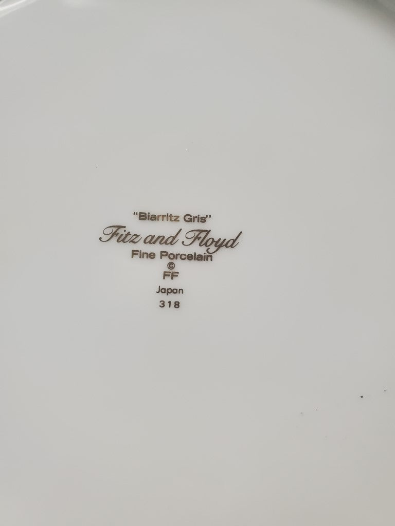 Set of 3 Fitz & Floyd Biarritz Gris Dinner Plates LK
