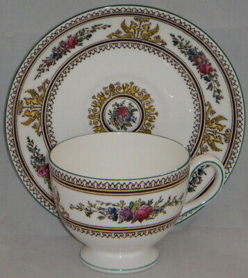 Set of 2 Wedgwood Columbia (W595) Cup & Saucer Sets