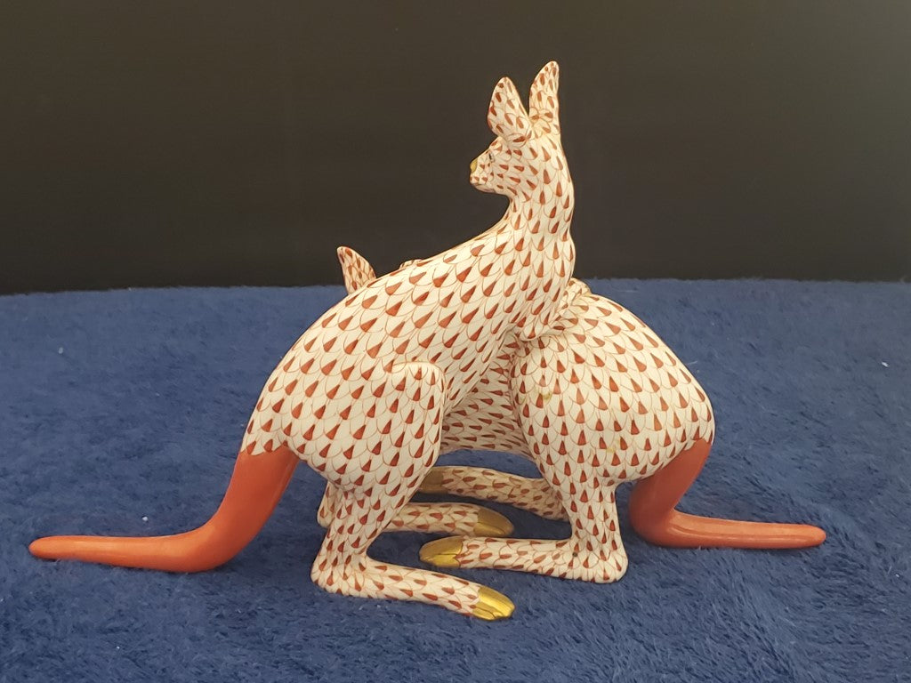 Herend Figurines Pair of Kangaroos - Rust (15318)