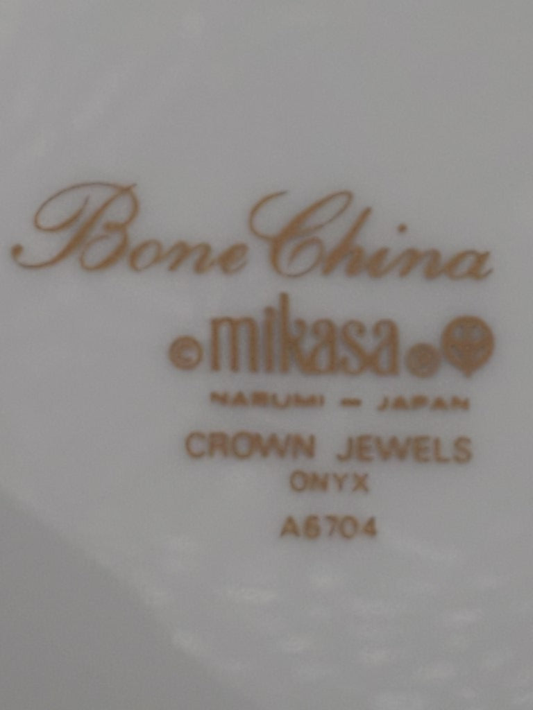 Set of 5 Mikasa Crown Jewels Onyx Dinner Plates LK