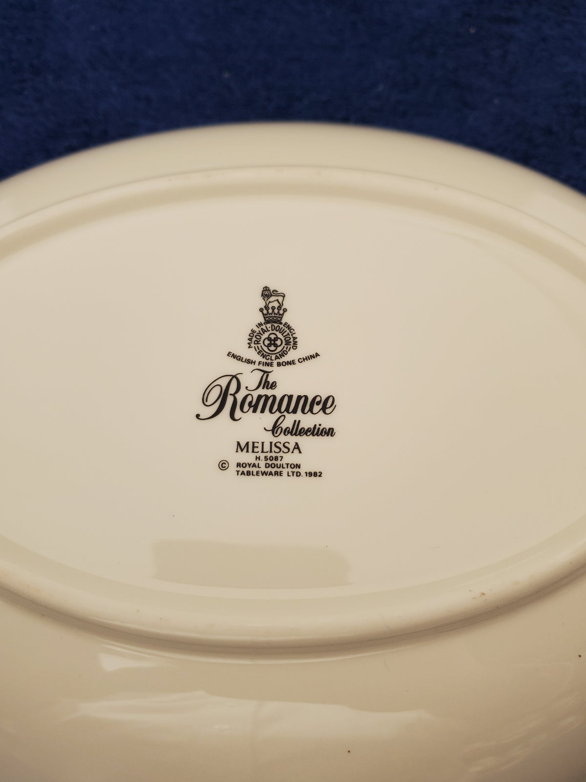 Royal Doulton Melissa 9" Oval Vegetable Bowl