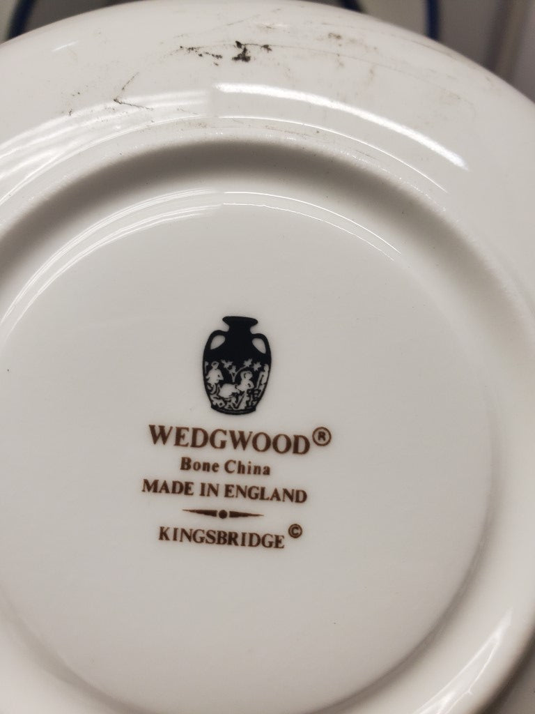Set of 2 Wedgwood Kingsbridge 5 Piece Place Settings LK
