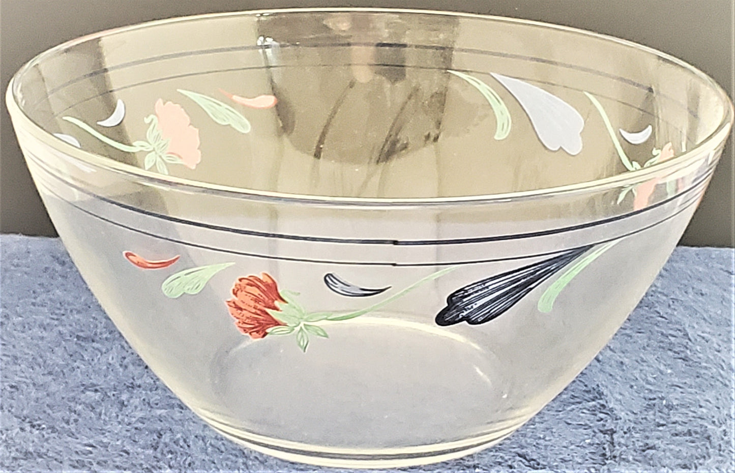 9" Lenox Poppies on Blue Glassware All Purpose Bowl