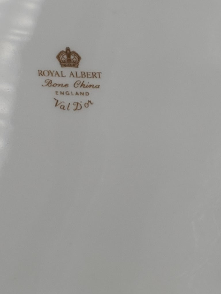 Royal Albert Val D'or 15" Oval Serving Platter LK