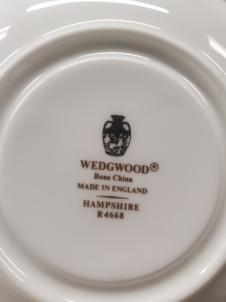 Set of 8 Wedgwood Hampshire Cup & Saucer Sets LK