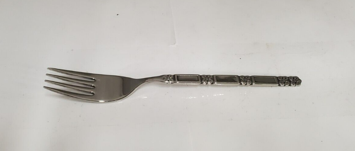 Set of 4 Oneida Madrid-No Black (Stainless) Dinner Forks