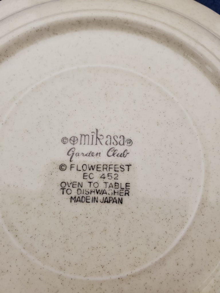 Set of 2 Mikasa Flowerfest Dinner Plates LK