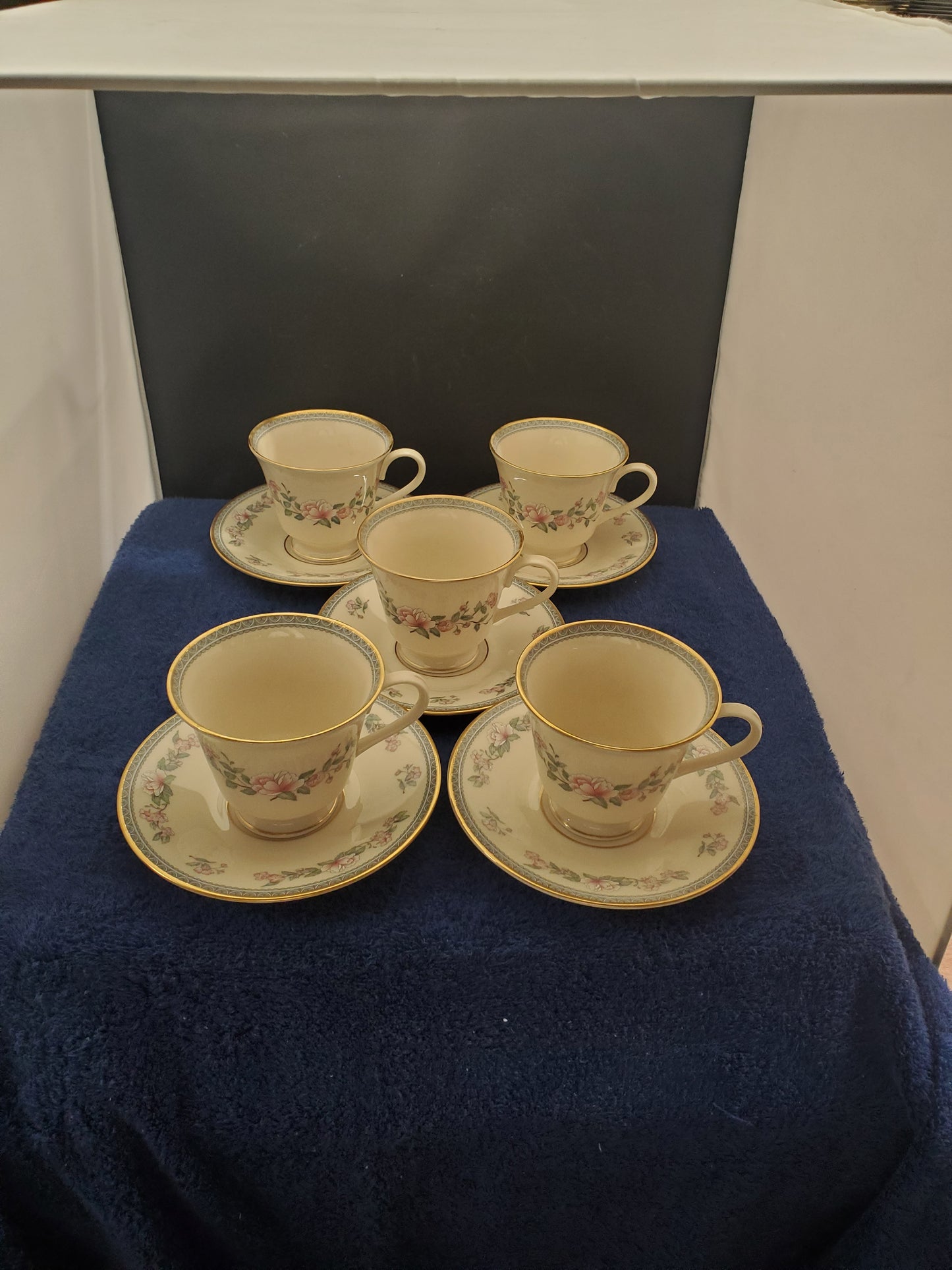 Set of 5 Lenox Serenade Cup & Saucer Sets