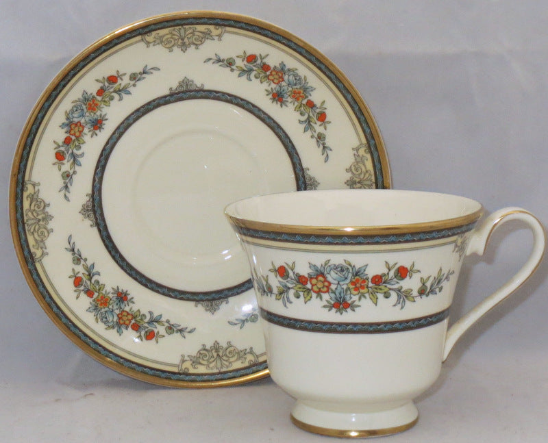 Set of 4 Minton Stanwood (Gold Trim) Footed Cup & Saucer Sets