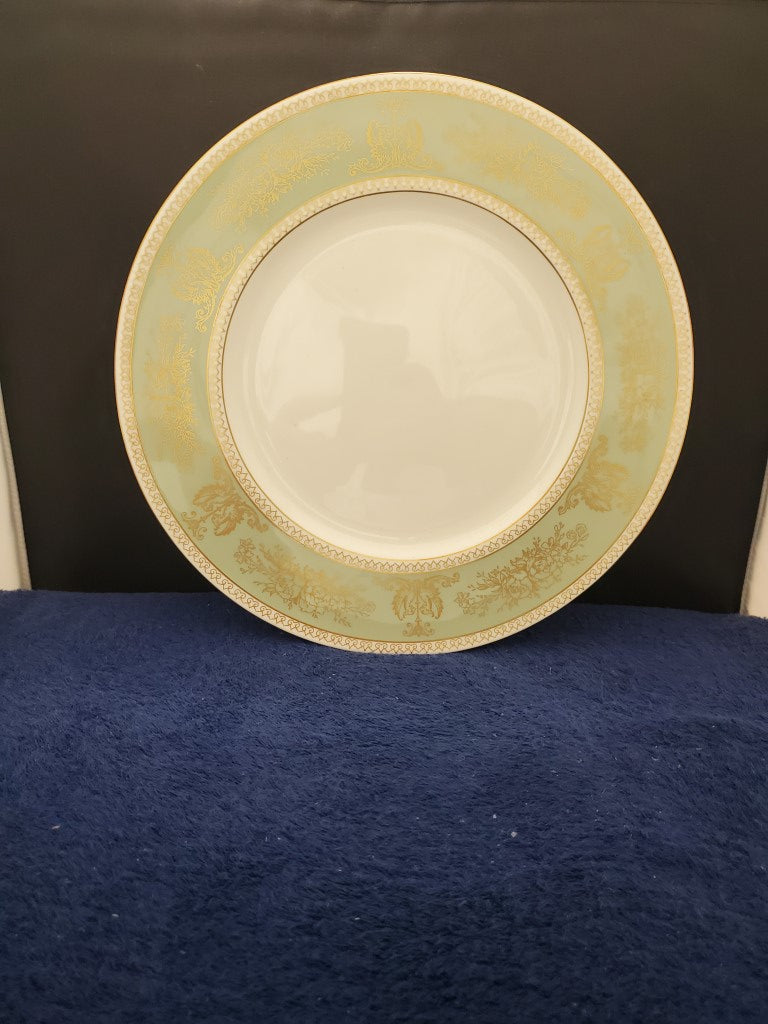 Set of 4 Wedgwood Columbia Sage Green Bread & Butter Plates