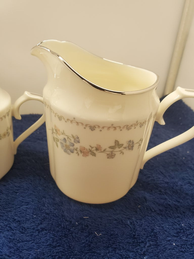 Gorham Juliana Creamer & Sugar Bowl with Lid LK