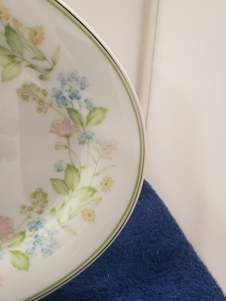 Noritake Essence 14" Oval Serving Platter LK