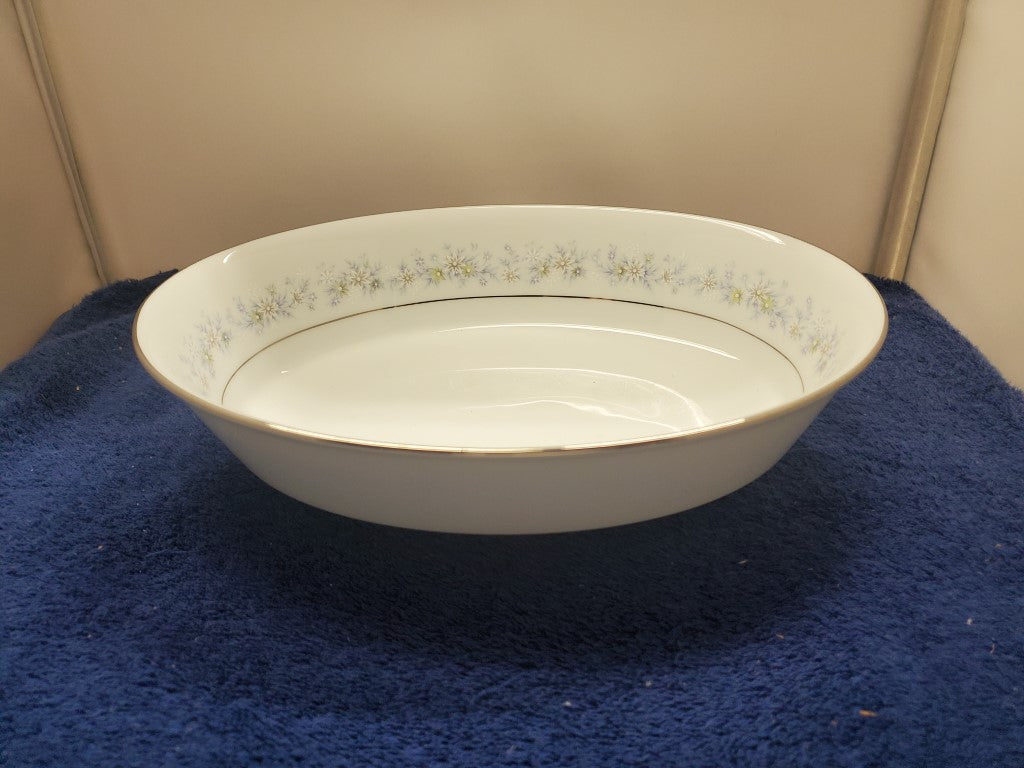 Noritake Marywood 9" Oval Vegetable Bowl LK