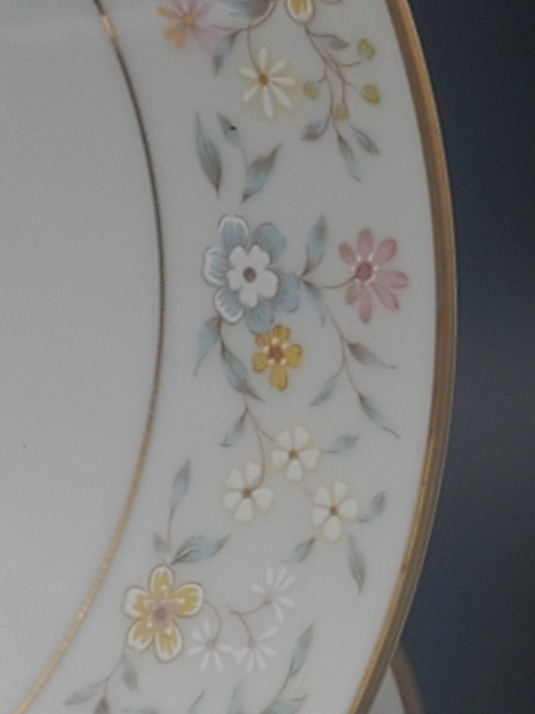 Set of 6 Noritake Delevan Fruit Bowls LK