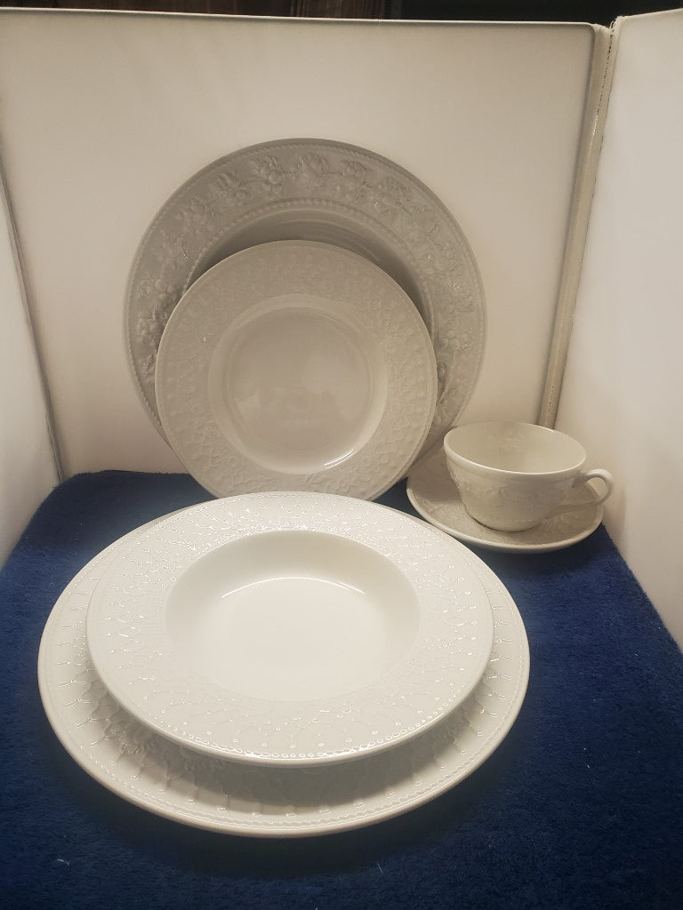 Wedgwood Sunflowers 6 Piece Set LK