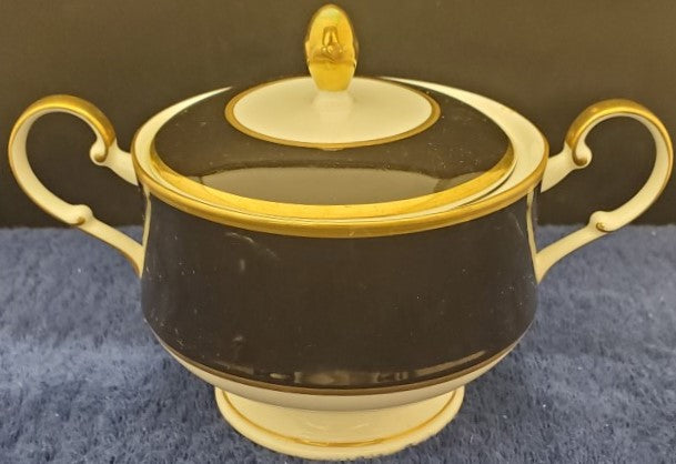 Mikasa Cathy Hardwick Onyx Sugar Bowl with Lid LK