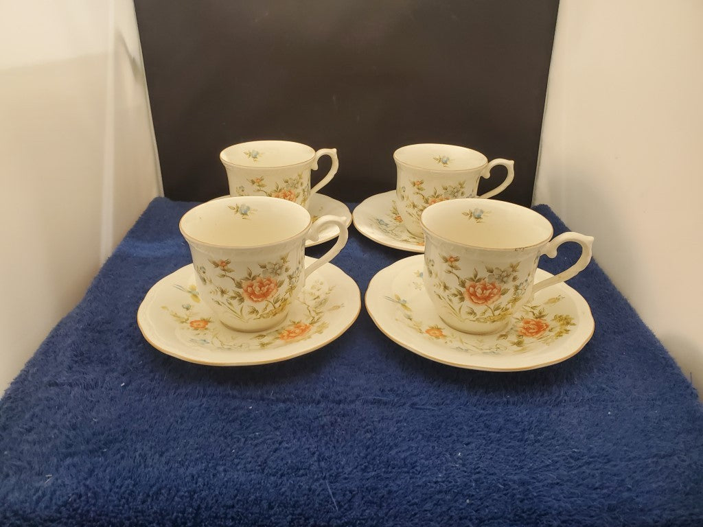 Set of 4 Mikasa Southern Belle Cup & Saucer Sets