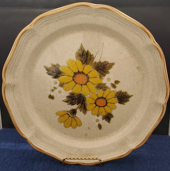 Mikasa Sunny Side Dinner Plate LK