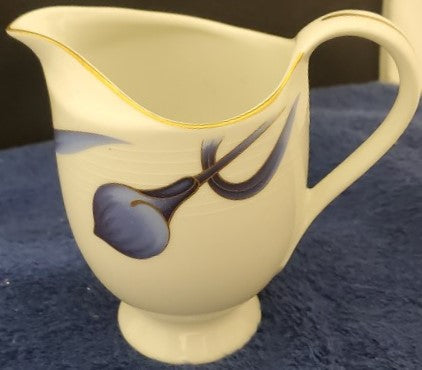 Mikasa Sapphire Silhouette Creamer LK