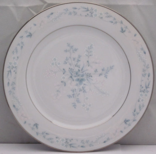 Set of 5 Noritake Carolyn Dinner Plates