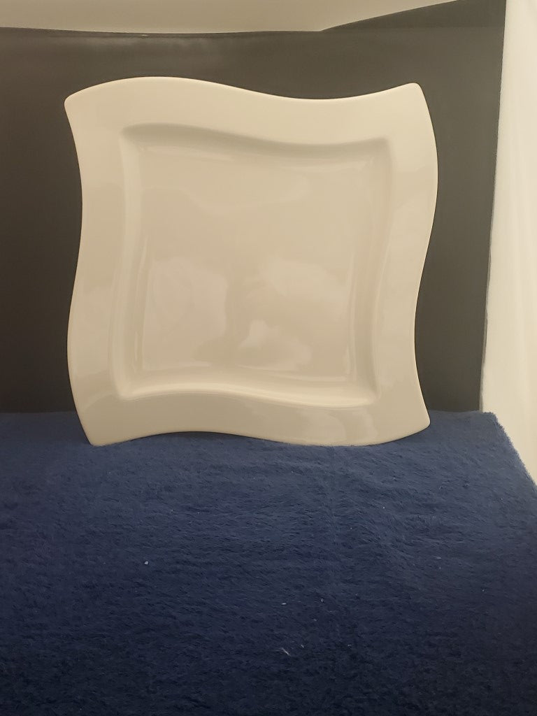 Set of 5 Villery & Boch New Wave Caffe Dinner Plates