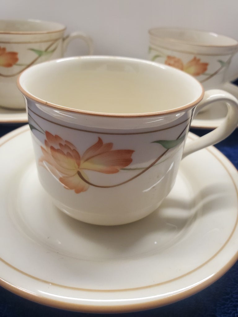 Set of 3 Lenox Blossoms on Beige Cup & Saucer Sets LK