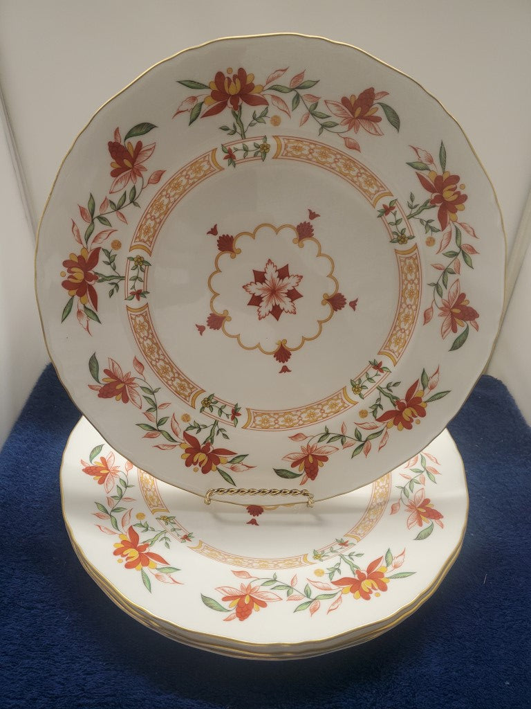 Set of 4 Royal Worcester Chamberlain Dinner Plates LK