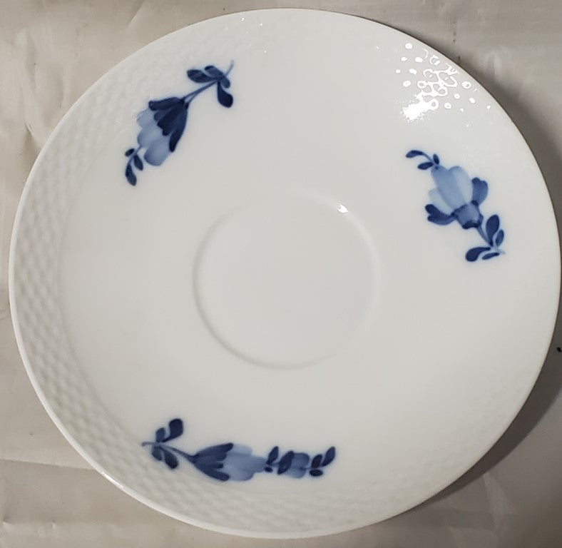 Royal Copenhagen Blue Flowers Braided Saucer (8195)