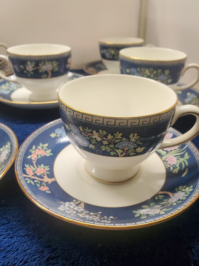 Set of 7 Wedgwood Blue Siam Cup & Saucer Sets LK