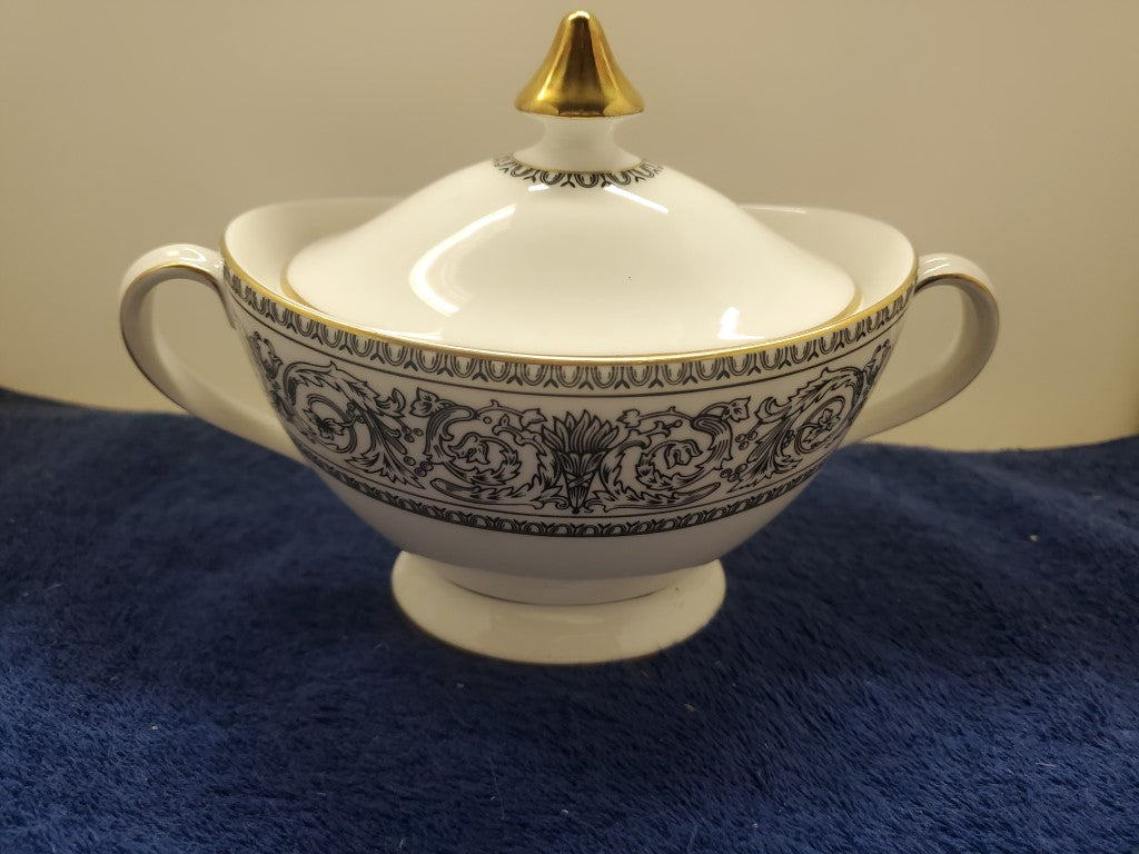 Royal Doulton Baronet Sugar Bowl with Lid LK