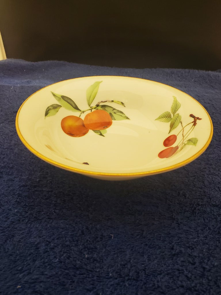 Royal Worcester Evesham Gold Rim Cereal Bowl