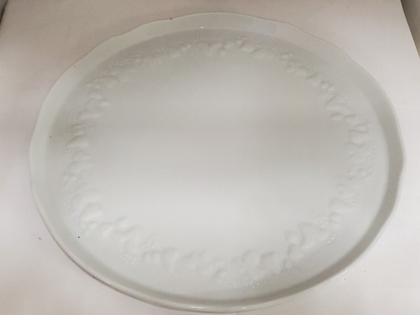Phillipe Deshoulieres California (Blanc De Blanc) 12" Chop Plate/Round Platter