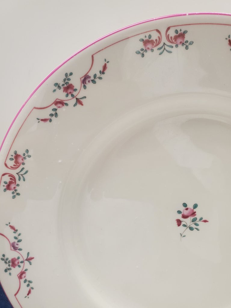 Set of 2 Royal Worcesterr Petite Fleur Dinner Plates LK