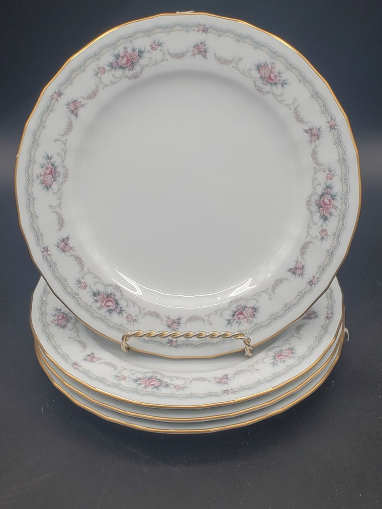 Set of 4 Noritake Elmsford Dinner Plates LK