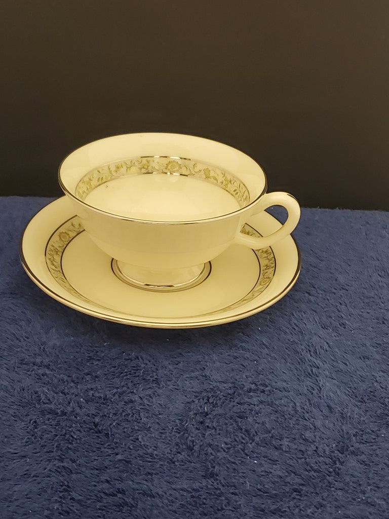 Set of 6 Lenox Springdale Cup & Saucer Sets