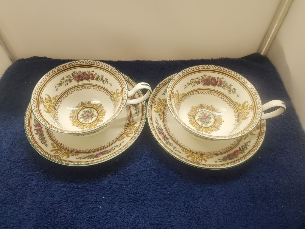 Set of 2 Wedgwood Columbia W595 Cup & Saucer Sets (Peony) LK