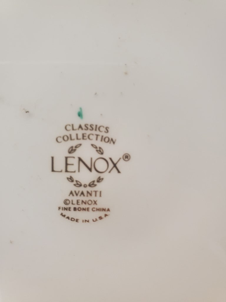Set of 4 Lenox Avanti Dinner Plates LK