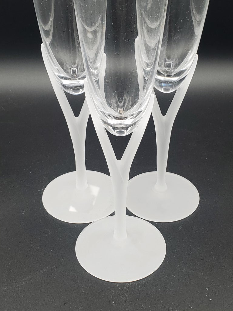 Set of 3 Sasaki Capistrano Champagne Flutes LK
