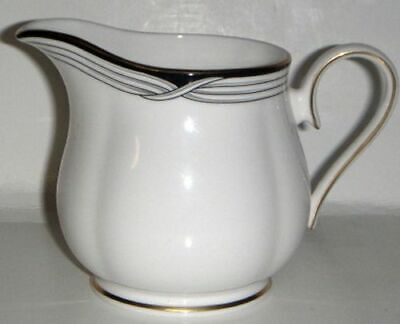 Lenox Erin Creamer