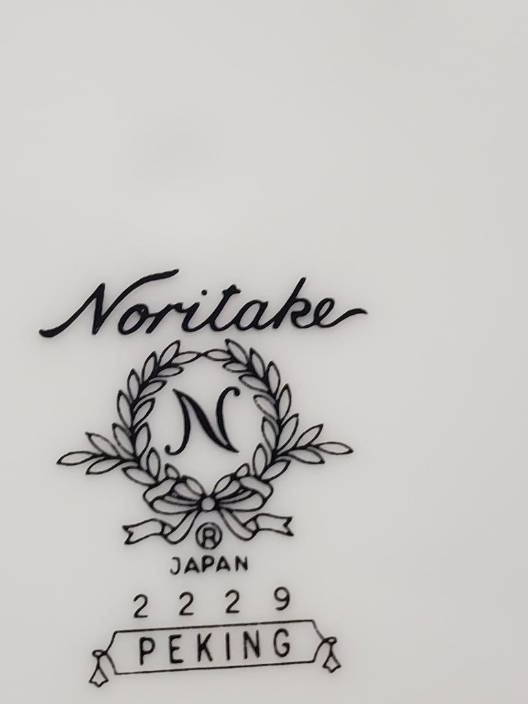 Set of 8 Noritake Peking Salad Plates LK