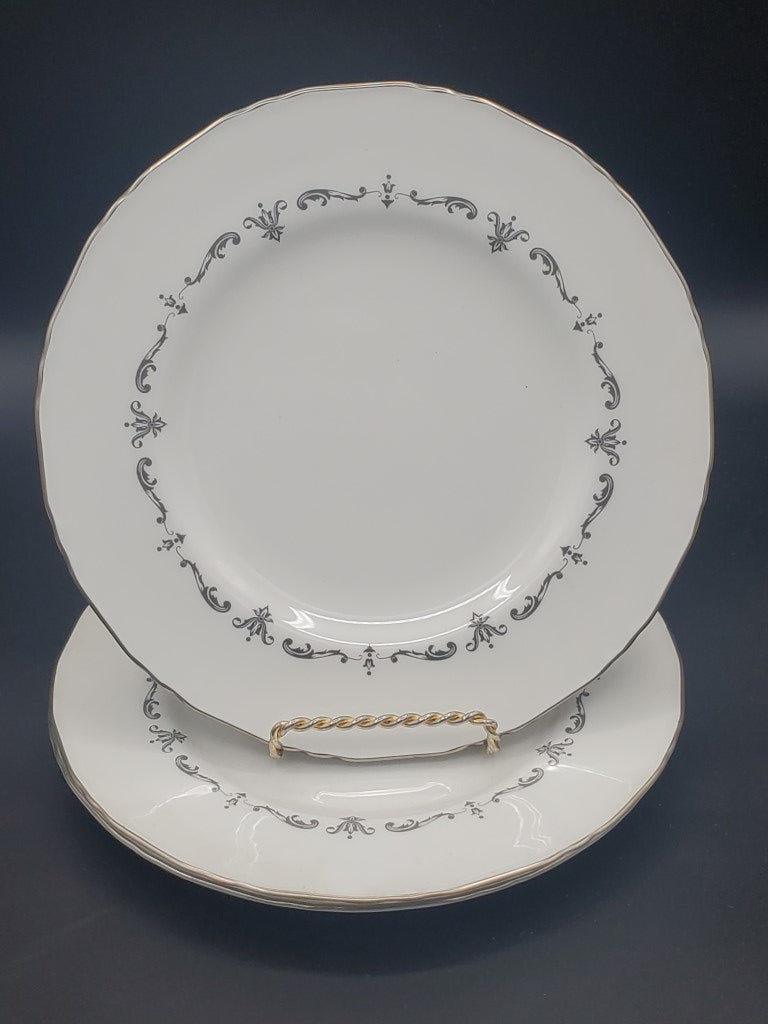 Set of 3 Royal Worcester Silver Chantilly Dinner Plates LK