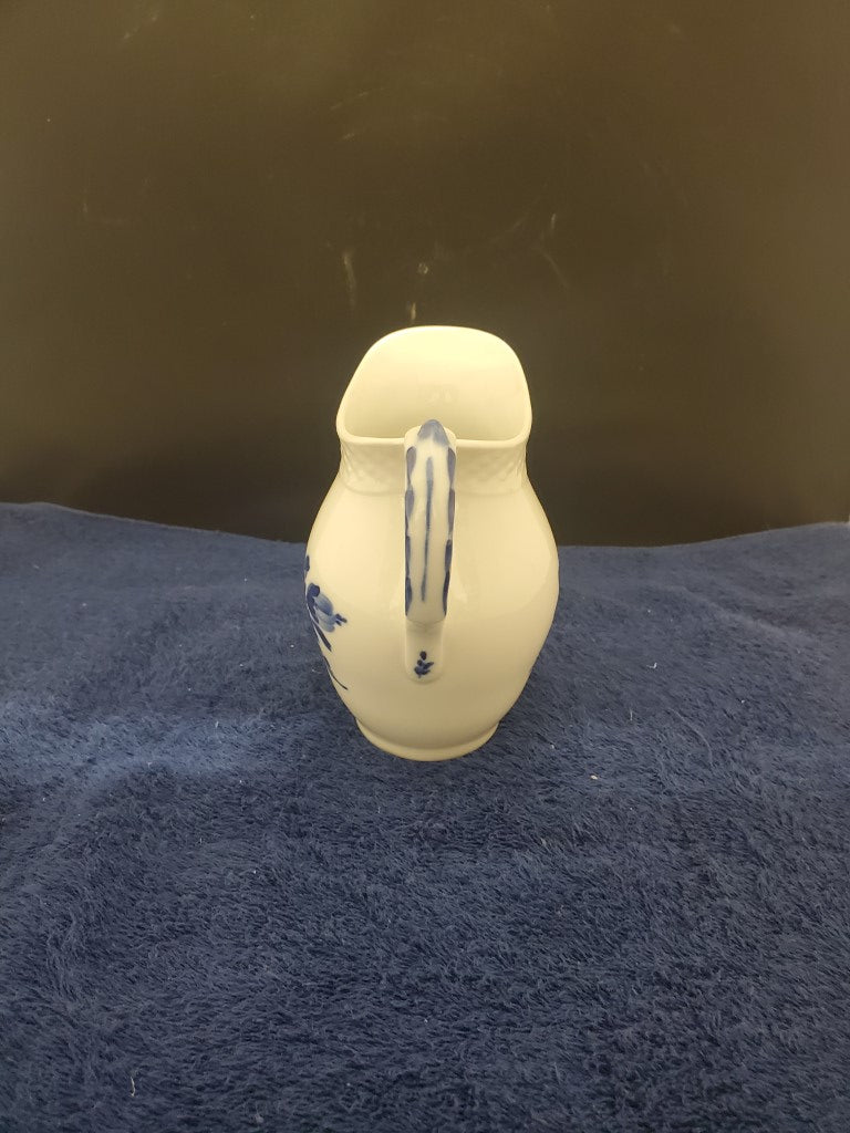 Royal Copenhagen Blue Flowers Braided Small Creamer (8025)