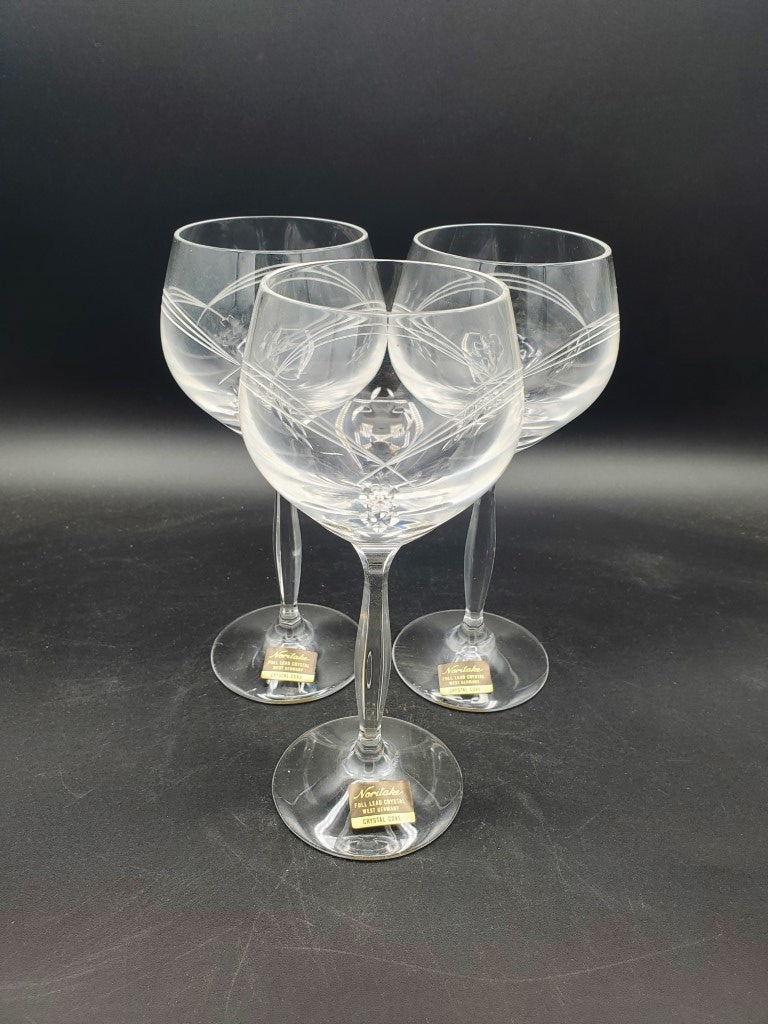 Set of 3 Noritake Crystal Cove Wine Glasses LK