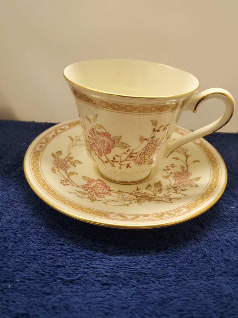 Royal Doulton Lisette Cup & Saucer Set LK